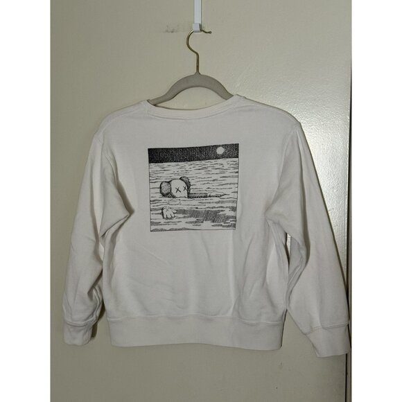 Uniqlo x Kaws UT Phaidon Beige Sweatshirt Long Sleeve Size 150 Boy Girl - Picture 7 of 12